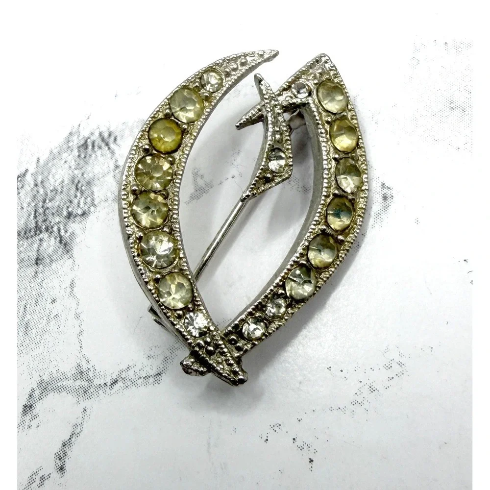 Vintage Silver Tone Leaf‎ Brooch Yellow Rhinestones Mid Century Pin